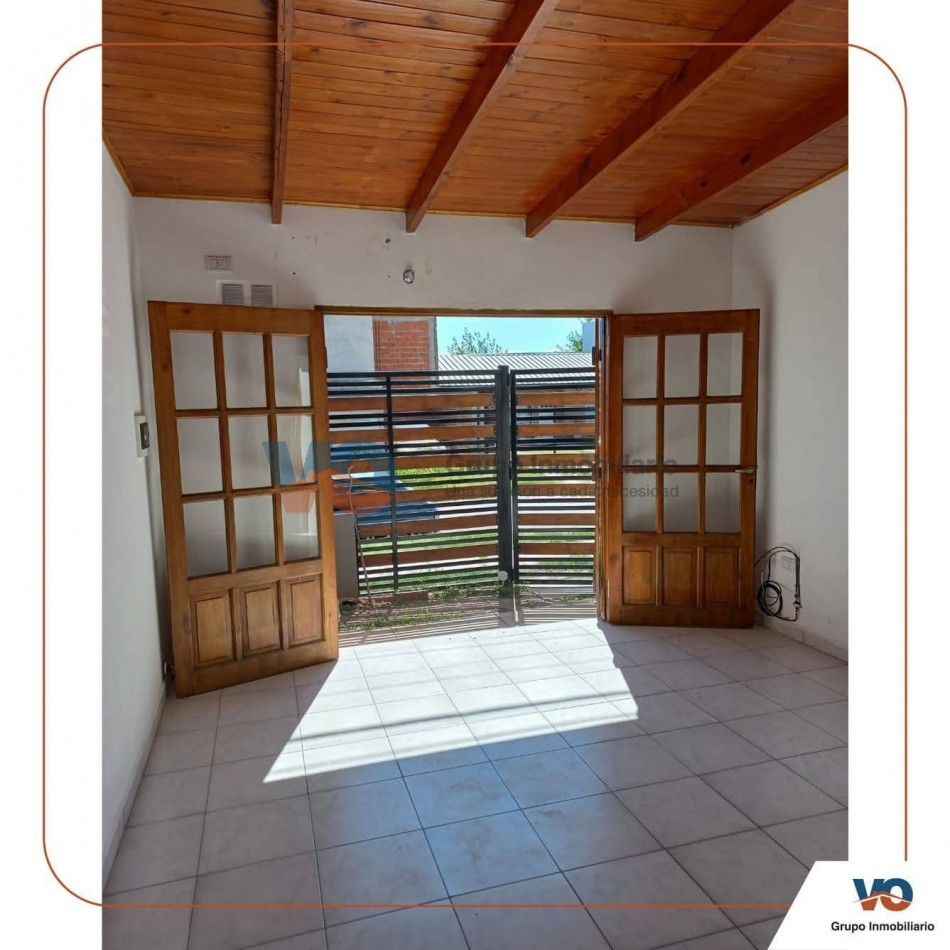 ALQUILO CASA EN EXCELENTE UBICACION  Calle Solis y Montaño - Parana