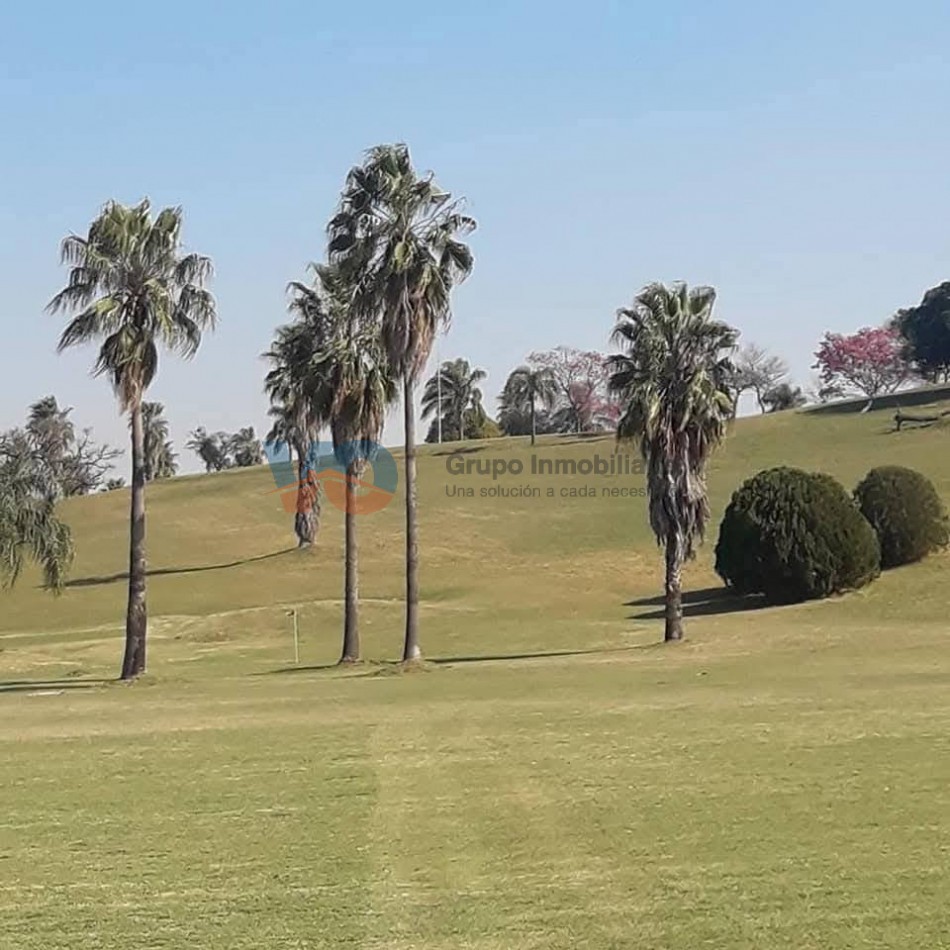 VENDO EXCELENTE TERRENO EN LAS COLINAS GOLF HOUSE - PARANA-  Superficie:880 Mts2