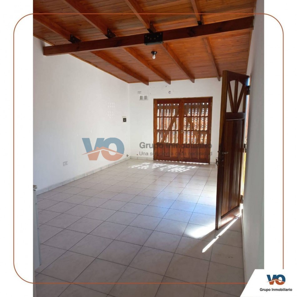 ALQUILO CASA EN EXCELENTE UBICACION  Calle Solis y Montaño - Parana