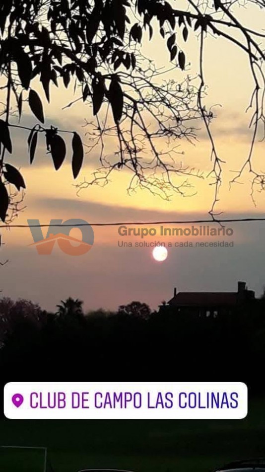 VENDO EXCELENTE TERRENO EN LAS COLINAS GOLF HOUSE - PARANA-  Superficie:880 Mts2
